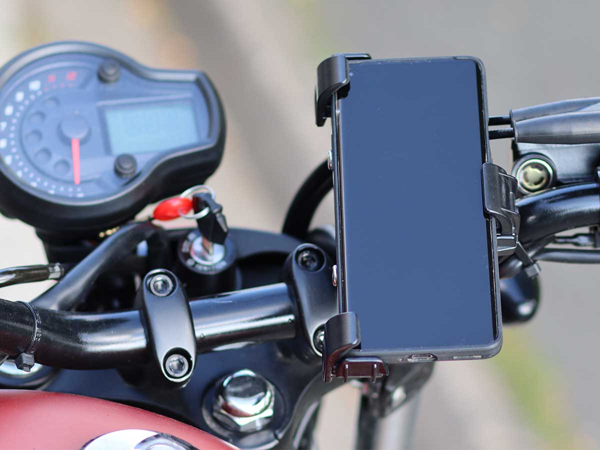 Smartphonehalter verstellbar für 22-29 mm Lenkerdurchmesser am Motorrad