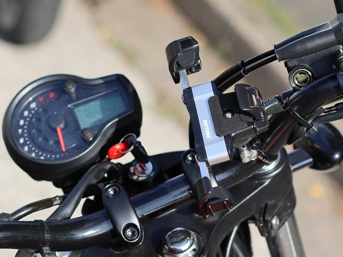 Daytona Smartphonehalter verstellbar für 22-29 mm Lenkerdurchmesser