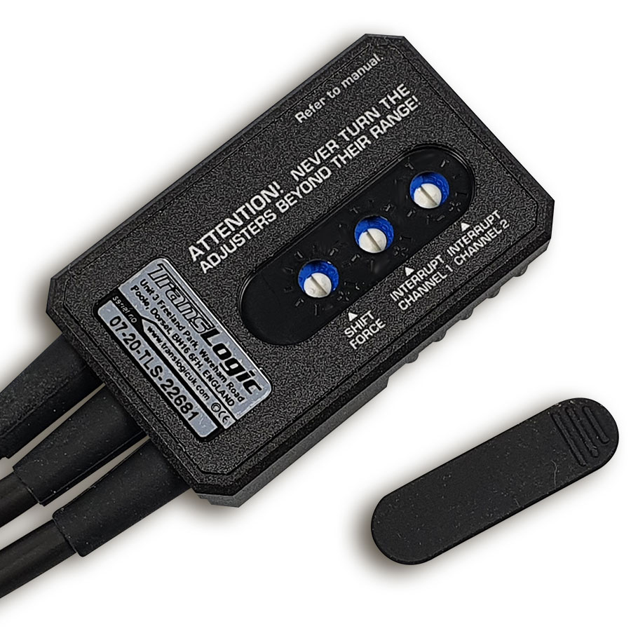 Rückseite des Translogic Intellishift Quickshifter - die Schaltunterbrechung für Yamaha YZF R 6 2006-