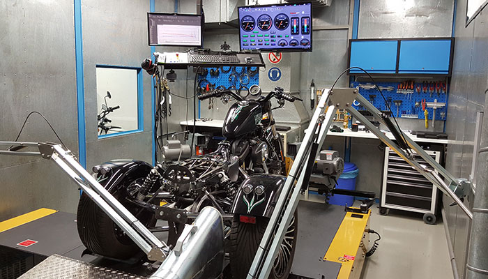 Leistungsmessungen von Quads und Trikes auf unserem Dynojet-Leistungsprüfstand