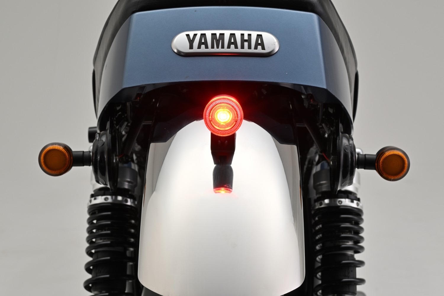 D-Tail LED Rücklicht mit einstellbarer Befestigung Bremslicht