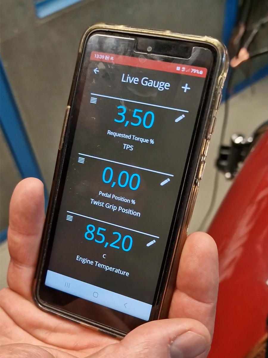 Live Datenanzeige des Power Vision 4 auf dem Smartphone