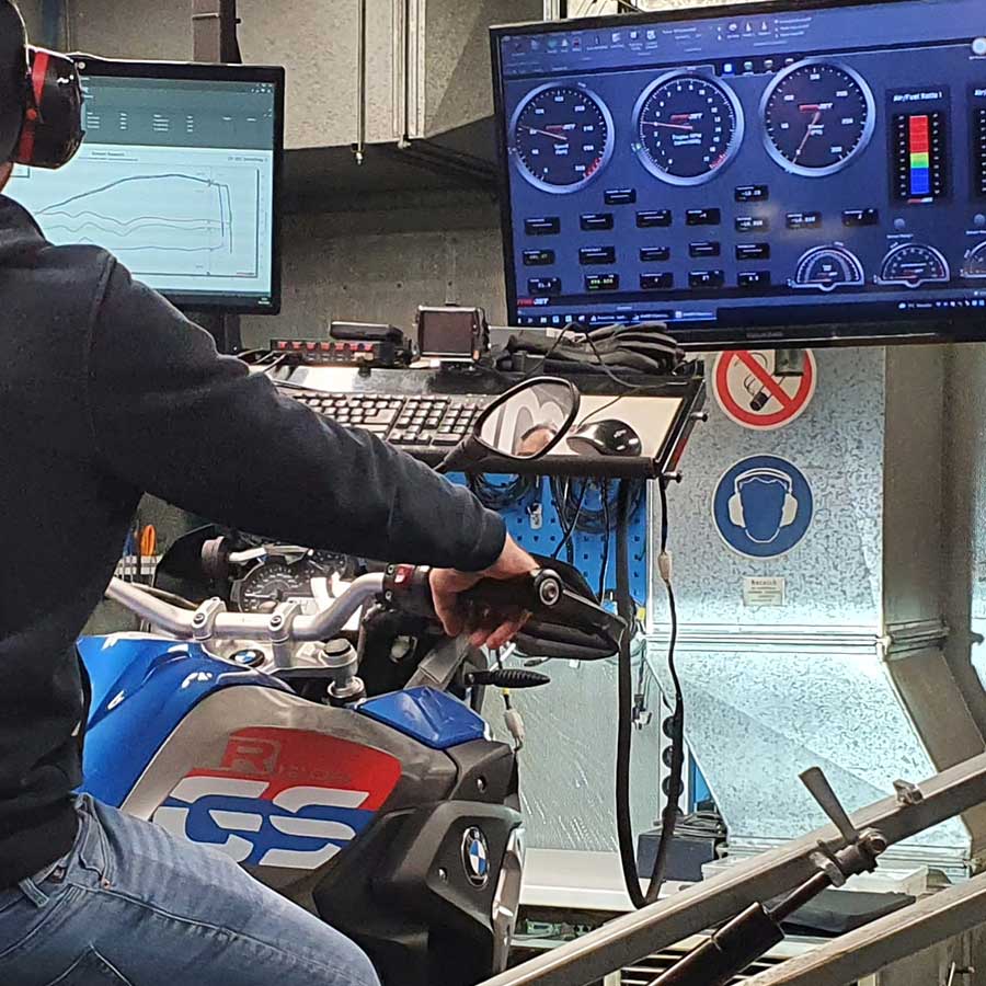 Flashen von BMW Seriensteuergeräten bei micron